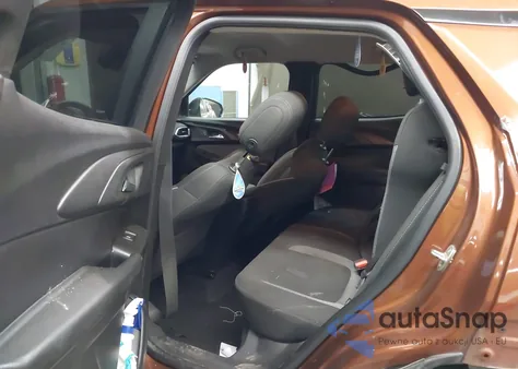 2021 Chevrolet Trailblazer Fwd Lt z USA, uszkodzony, nr VIN KL79MPS21MB123378